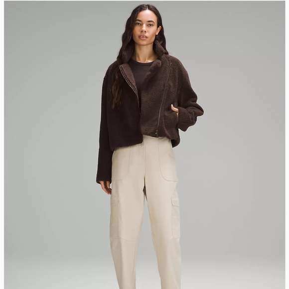 Lululemon Textured Fleece Jacket, Size 8. - Picture 2 of 6